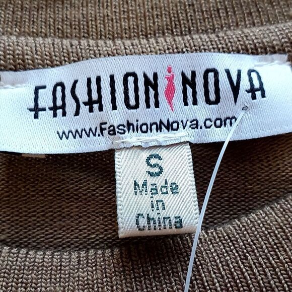 🔺️NWT Fashion Nova Brown "Netflix" Boxy Crop Top Small - Picture 6 of 9